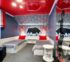 № 2 ПОЗИТИВ, № 8 СТОП КАДР, № 9 КОРРИДА.  Двухместный улучшенный номер с 2 односпальными кроватями в Smile