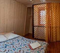 Семейный шестиместный номер в Сибиряки