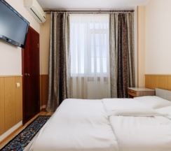 Стандарт с двуспальной кроватью , с видом на море и реку до 3 гостей в Дельфин парк