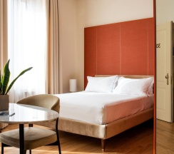 Номер Deluxe с балконом в Sentho Roma