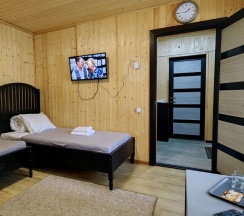 Коттедж двухкомнатный с 2 спальнями в White Village