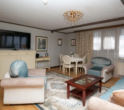 Номер люкс семейный в Губернский