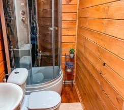 Двухместный номер с двуспальной кроватью с видом на горы в Hub House