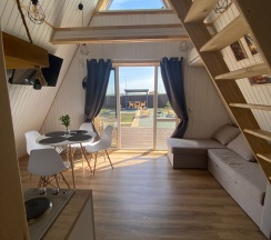 Апартаменты четырехместные в Vigvam village