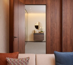 Номер люкс бизнес в AurA City Hotel