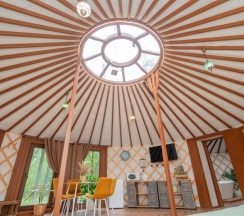 Юрта Лада в Папоротник