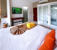 Двухместный полулюкс двуспальная кровать в Summer Luxury Beach Resort and Spa
