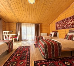 Трехкомнатный улучшенный комфорт с видом на горы | 3 этаж в Hayat Haus