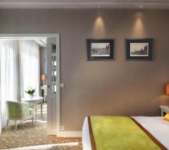 Полулюкс в Hotel Rochester Champs Elysees