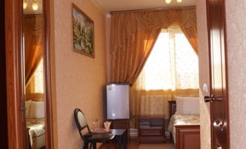 Номер стандарт с 1 двуспальной кроватью (с завтраком) в Нух