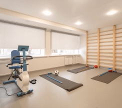 Санаторий - двухместный номер с одной большой кроватью в Полисть