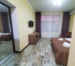 Семейный в Элион