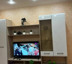 Двухместные апартаменты c 1 комнатой с балконом и с видом на город (двуспальная кровать) в Апартаменты Рядом с Трассой