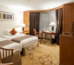 Люкс Family в Century Park Hotel