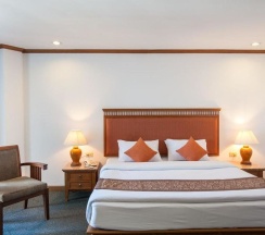 Двухместный номер Deluxe двуспальная кровать в Royal Palace Hotel Pattaya