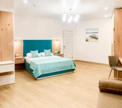 Delux 4-х местный в Морские Рифы