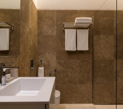 Royal Garden Suite в Crystal House Suite Hotel&SPA