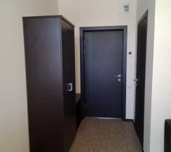 Трёхместный номер Standard с балконом и с красивым видом из окна в АлМар