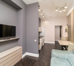 Двухкомнатные апартаменты "Агат" с кухней и видом на город в Orfei Hotel