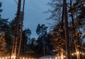 Глэмпинг Villy Uley Oka в Московской области