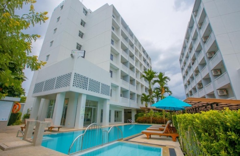 Таиланд, Вичит: Апартаменты Recenta Suite Phuket Suanluang