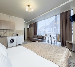Семейный номер с кухней и балконом в Грант-1 by Viva Hotels Group