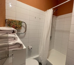 Улучшенный с  двуспальной кроватью 2 этаж в Беломорье