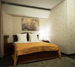 Люкс с бассейном в Александр