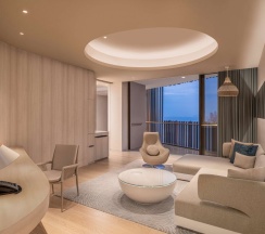 Двухместный Ocean Suite Prestige двуспальная кровать в Hilton Pattaya