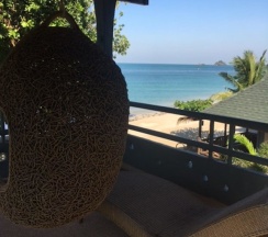 Двухместное бунгало Air-Con with Sitting Area рядом с пляжем двуспальная кровать в Kaibae Beach Resort