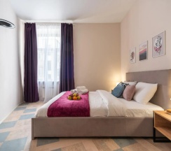 Четырёхместные апартаменты с 3 комнатами в GM Apartments