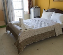 Двухместный номер Standard с балконом двуспальная кровать в Sabaidee Residence