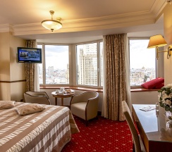 Полулюкс c видом на Центр в Золотое кольцо