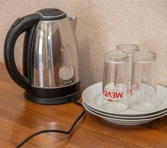 Двухкомнатный номер с двумя раздельными  кроватями в Великий Каспий