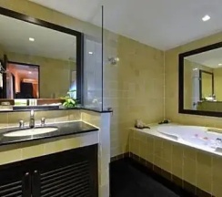 Люкс Deluxe с видом на море в Panwa Beach Resort Phuket
