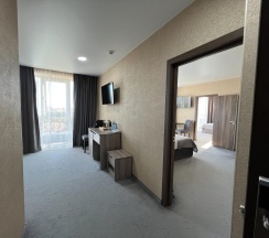 3-комнатный номер комфорт семейный в Grand sapphire hotel