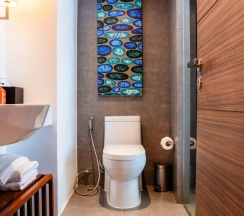 Двухместный номер Plunge Pool Standard Central Building (двуспальная кровать) в Отель Holiday Inn Resort Phuket Karon Beach by IHG