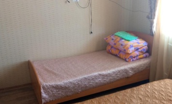 Номер стандарт семейный с 1 односпальной и 1 двуспальной кроватью в Вираж