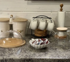 Четырёхместный коттедж с красивым видом из окна в Sabr