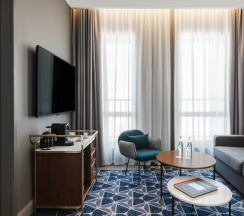 Представительский Люкс в Maidens Hotel Moscow