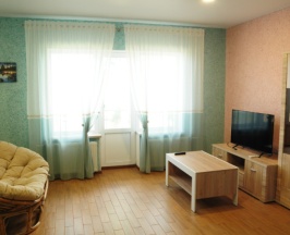 Двухместный номер повышенной комфортности с одной большой двуспальной кроватью в Озёрная