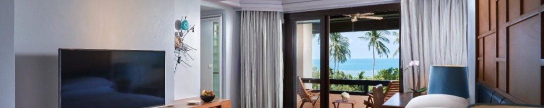 Двухместный номер Deluxe с балконом и с видом на море двуспальная кровать в Renaissance Koh Samui Resort & Spa