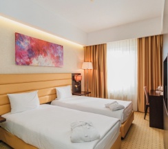 Двухместный номер Standard 2 отдельные кровати в Comfort Hotel Astana