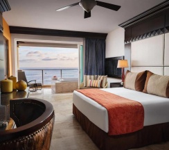 Penthouse Premier с 2 спальнями с частичным видом на океан в Hyatt Vacation Club at Sirena del Mar