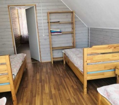 Апартаменты с 3 комнатами с красивым видом из окна в Калацкое