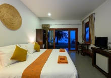 Бунгало beachfront в Wapi Resort Koh Lipe