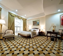 Люкс Executive с 2 комнатами в Royal Tulip Almaty