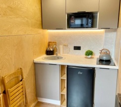 Серый дом "Горы" в Хворост