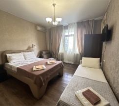 Комфорт с балконом в Арев