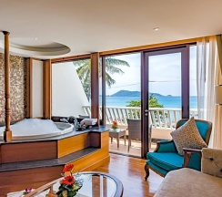Люкс Jacuzzi Ocean в Diamond Cliff Resort & Spa, Patong Beach